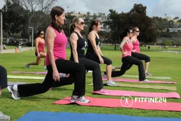 Workout Reverse Lunge: Benefits, Variety & Tips | FitFine24