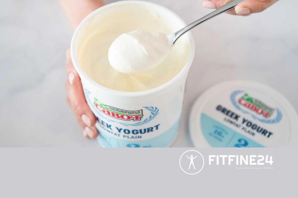 Greek Yoghurt: Best Nutrients for Health and Fitness 2024