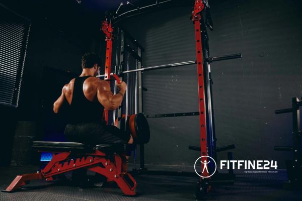 Lat Pulldown: Best Guide for a Better and Stronger Back 2024