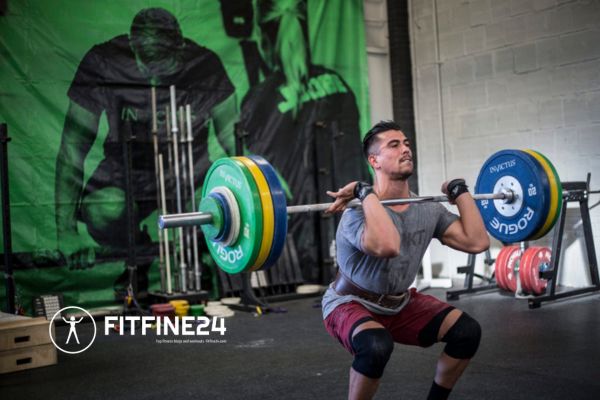 Front Squats – Workout, Strength, And Power Development | FitFine24