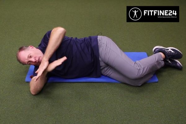 The Shoulder Stretch: Why This Essential Movement Is a Growing Fitness Trend