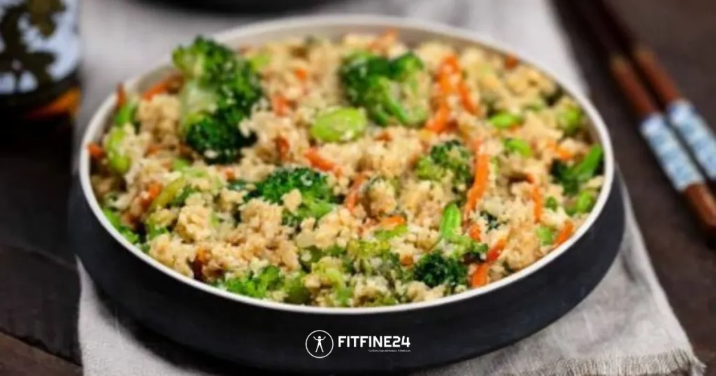 Cauliflower Rice Veggie Stir-Fry Recipe | FitFine24 nutrient cuisine with taste