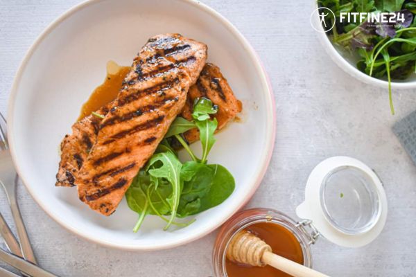 Healthy Fats, and fantastic Flavor heaven-coconut-lime Grilled Salmon Recipe. Healthful Fats are the GOOD Fats via fitfine24